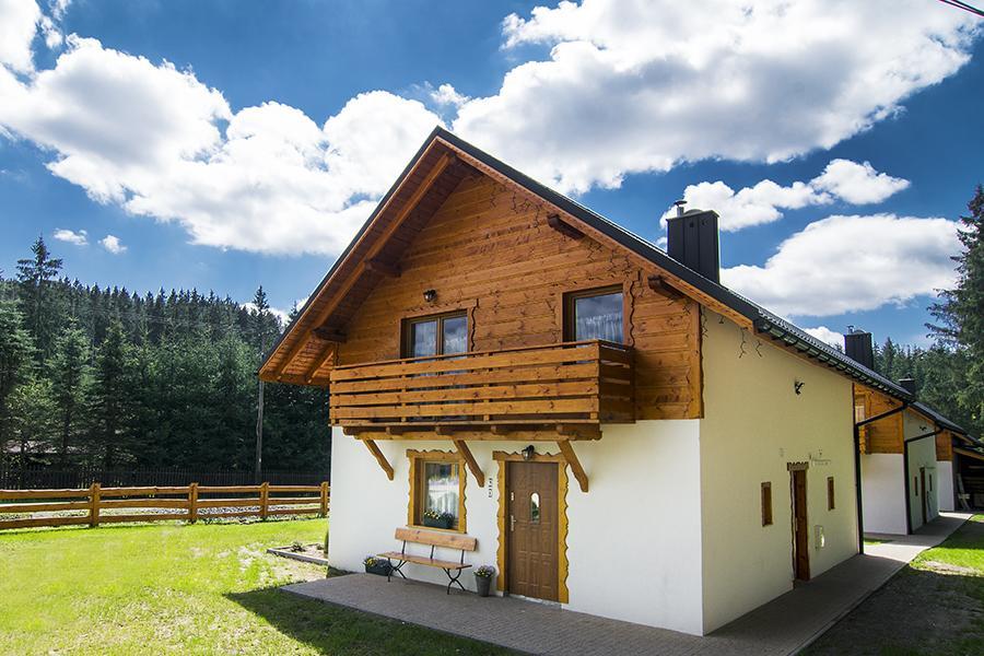 伊斯泰布纳Alpejska Wioska别墅 外观 照片